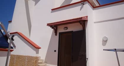 Wunderschöne Architektenvilla, Meerblick, W-Lan