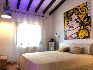 4 Schlafzimmer, Zimmersafe, Bügeleisen/Bügelbrett, kostenloses WLAN