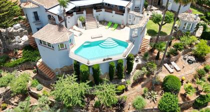 villa de rĂȘve privĂ© Exclusive Finca maison de vacances avec piscine, Berg.-, vue sur la mer et beaucoup d'autres.