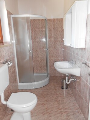 Shower, toilet paper