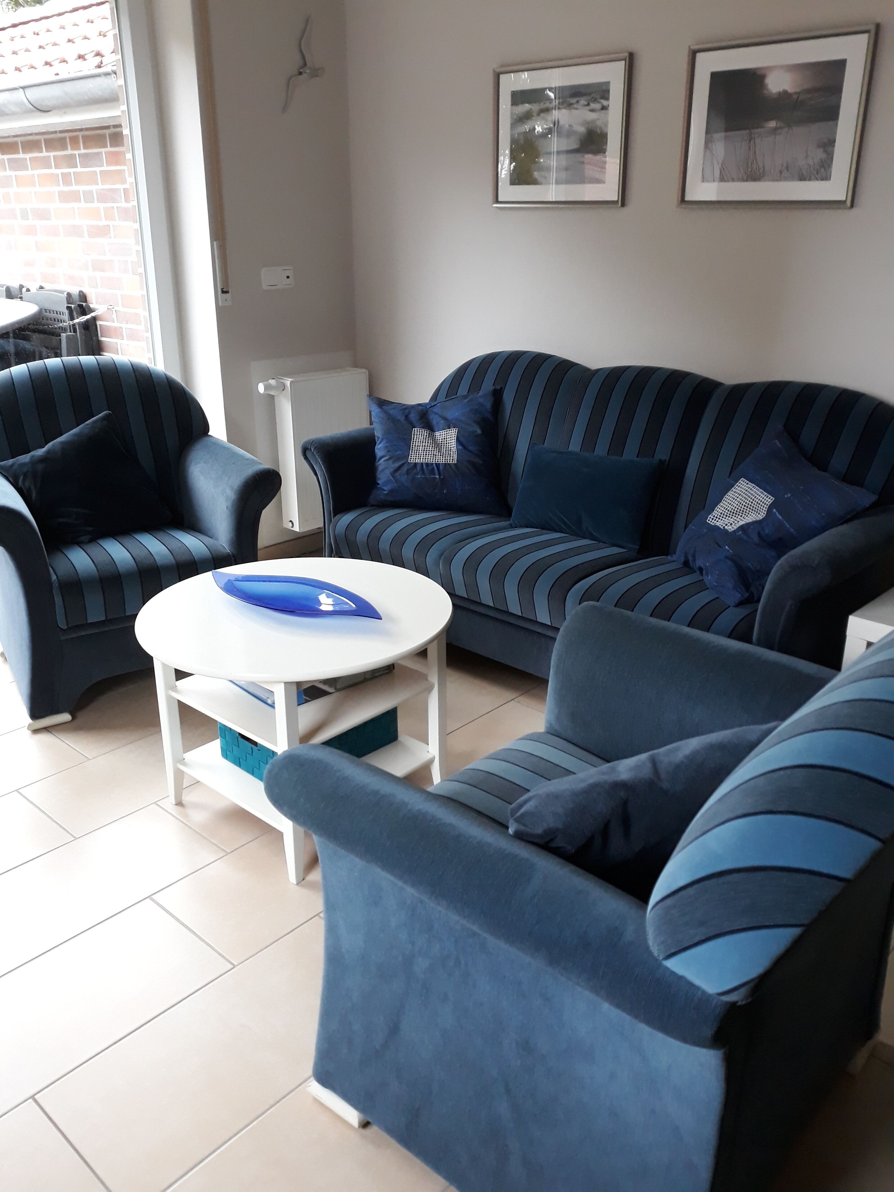 Bright, friendly apartment with a large roof terrace