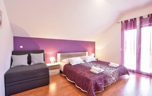 4 sovrum, strykjärn/strykbräda, wi-fi och sängkläder