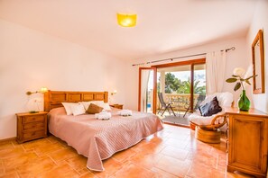 3 chambres, fer et planche Ă repasser, Wi-Fi gratuit, draps fournis