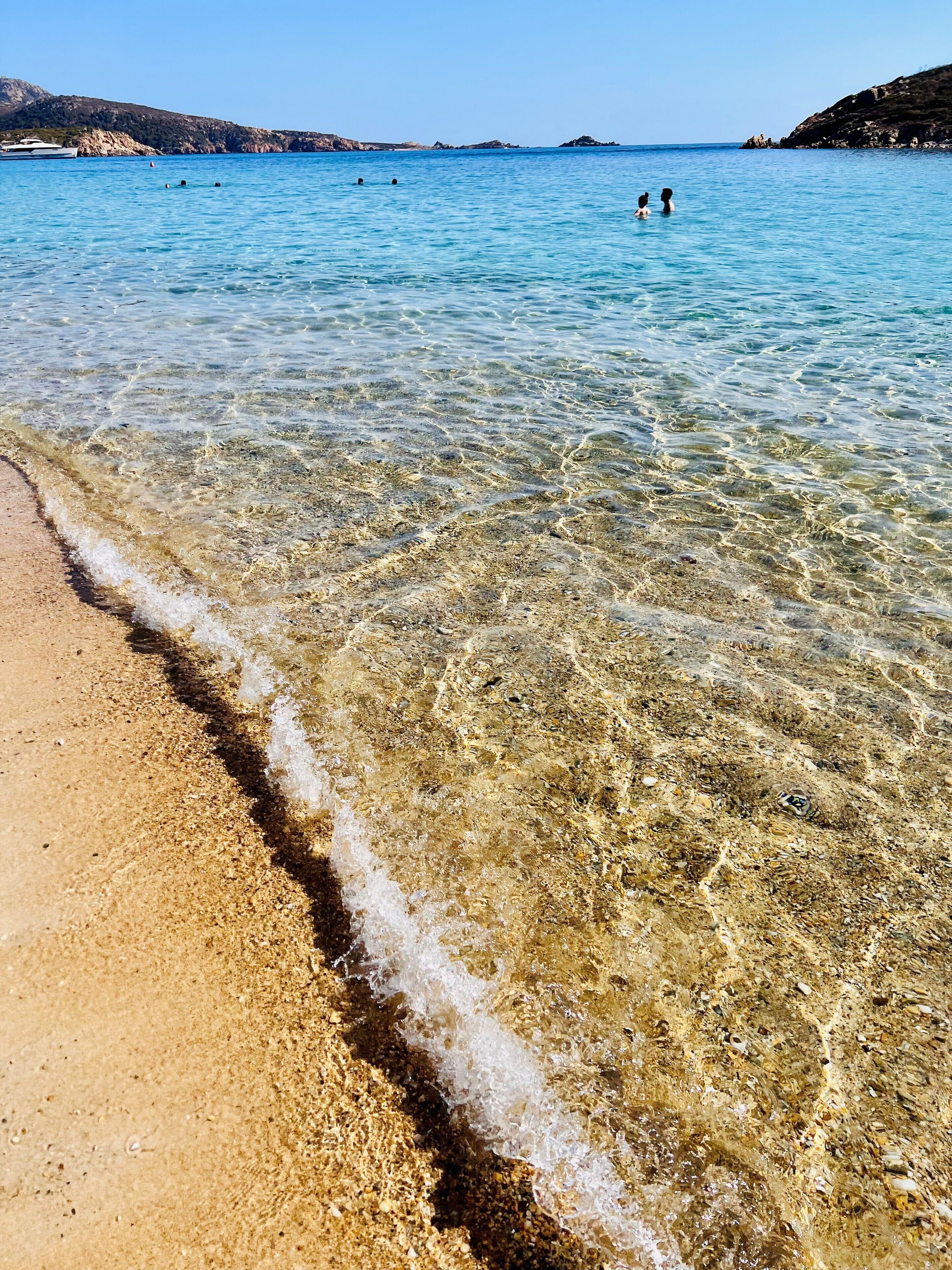 Beach nearby, sun loungers