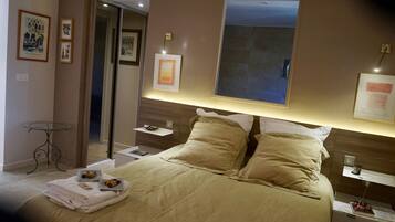 4 chambres, fer et planche Ă  repasser, Wi-Fi gratuit, draps fournis