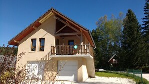 Exterior - Gîte Les Bruyères in Lans en Vercors - hike, bike (Lans-En-Vercors)