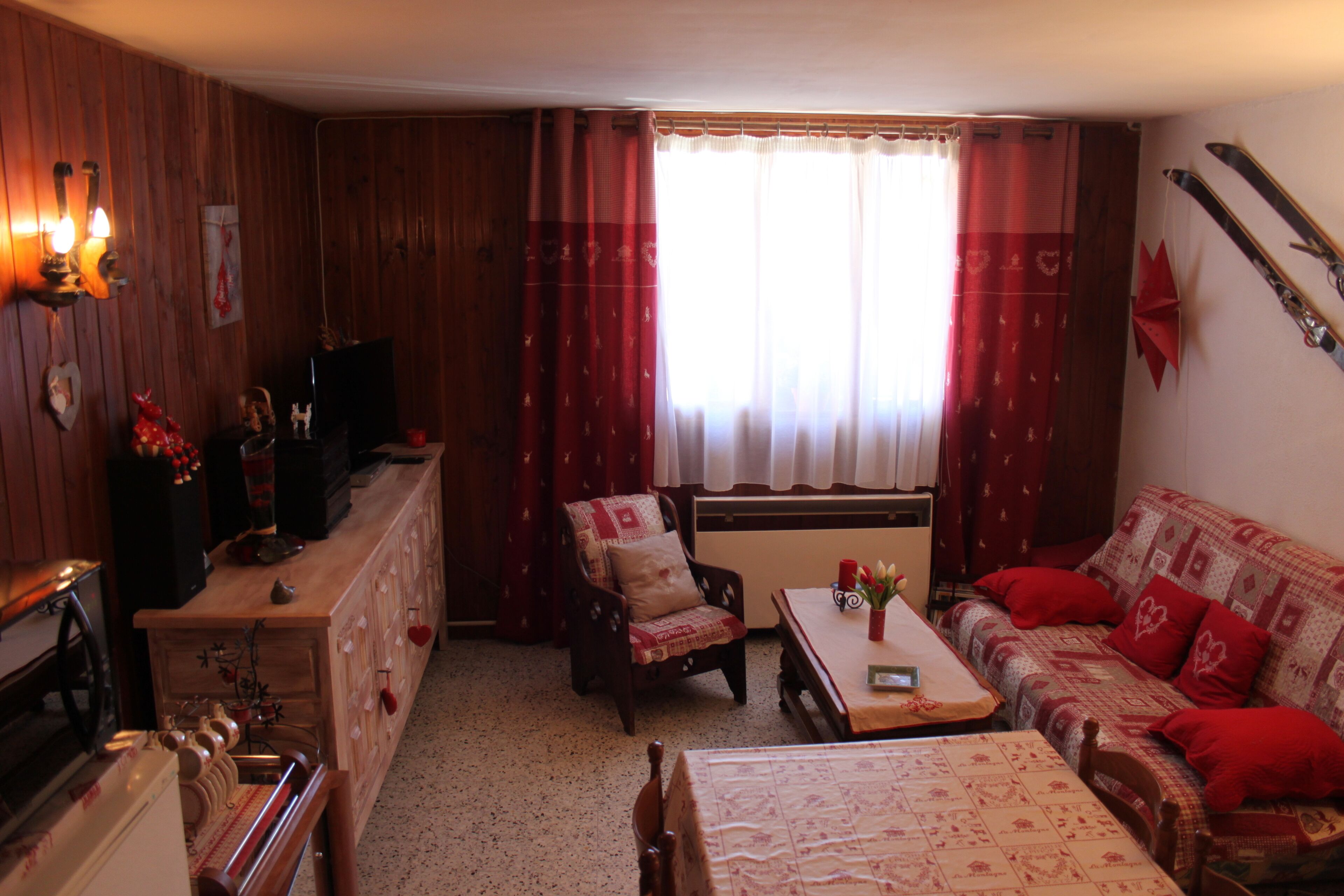 Ground floor CHALET Southern Alps 3 Rooms 6/8 Pers