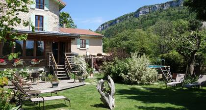 Vercors mit allem Komfort: Hirschrennen, Schneeschuhwandern und Langlaufen, Wandern ...