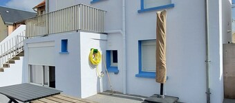 Villa Thalassa: Vermietung für 8-10 Personen am Strand