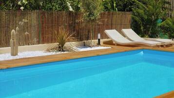 Piscine extérieure, piscine chauffée