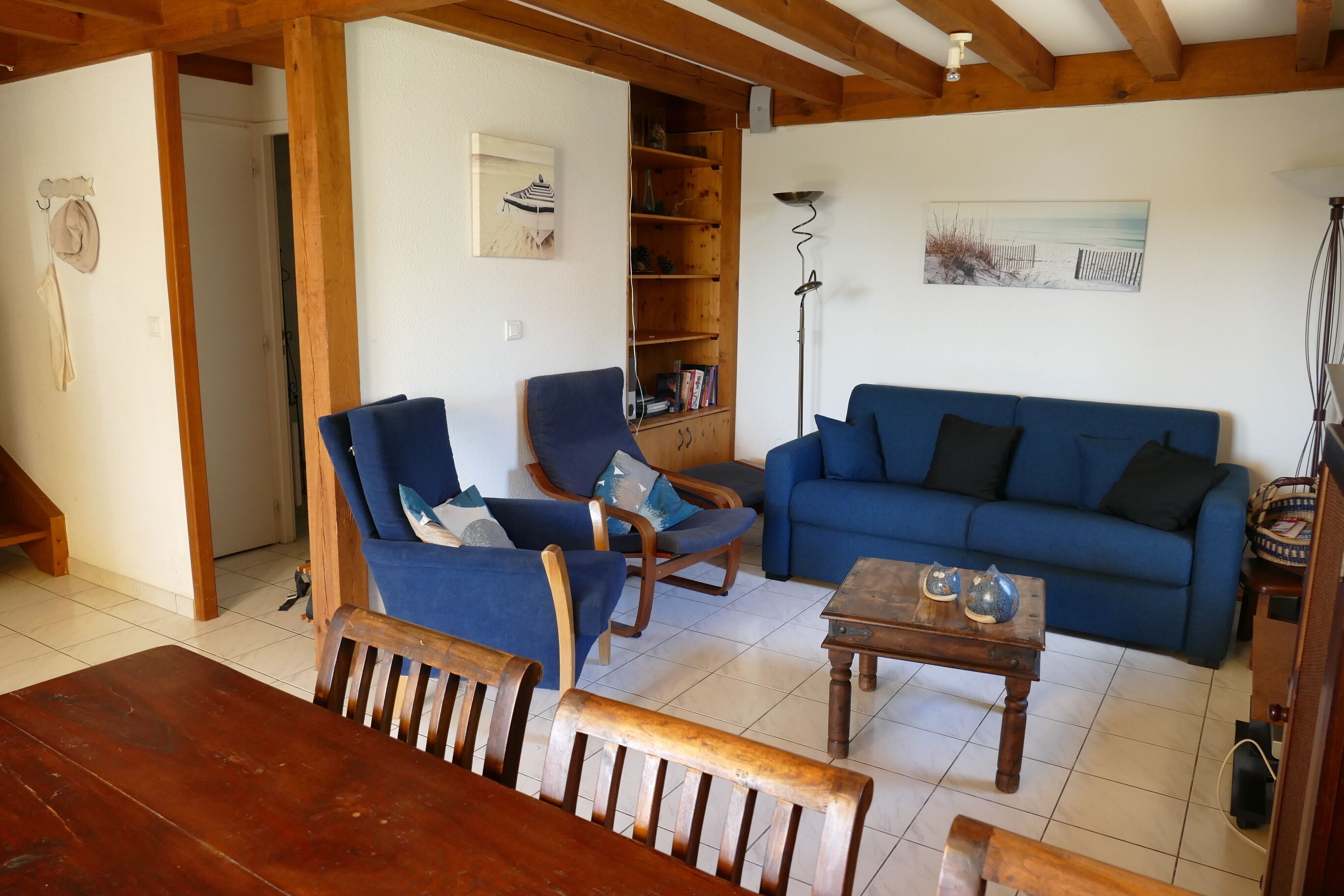 House with swimming pool in a holiday park