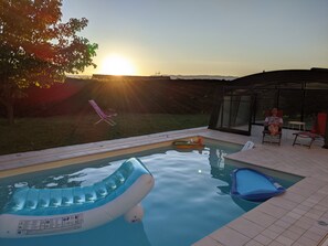 Piscine extérieure, piscine chauffée
