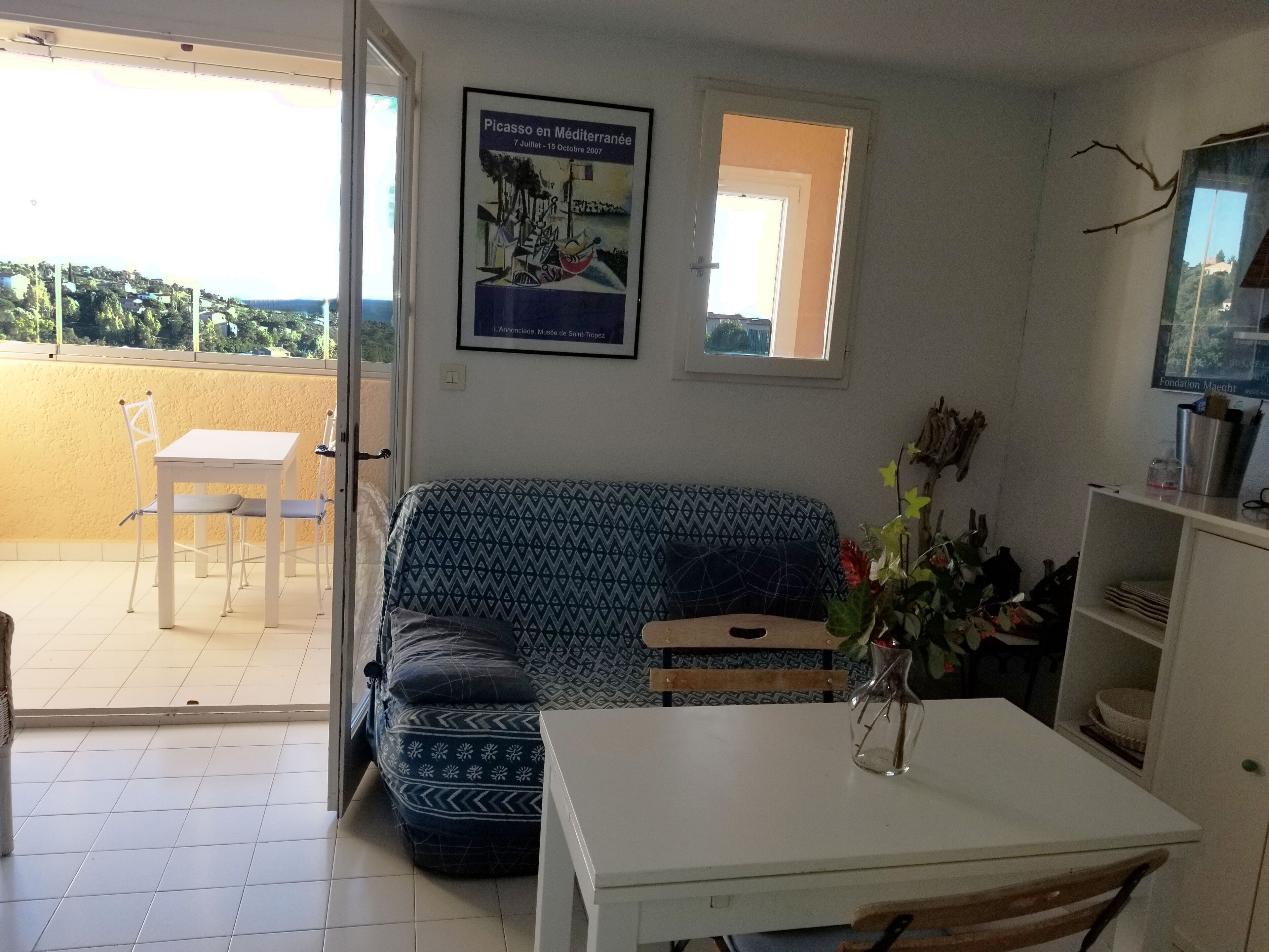Apartment-villa 2-3 P + 1 mezzanine / sea view in quiet wooded & Residence 
