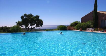 Apartment-Villa 2-3 P + 1 Mezzanine / Meerblick in ruhiger Wald & Residence