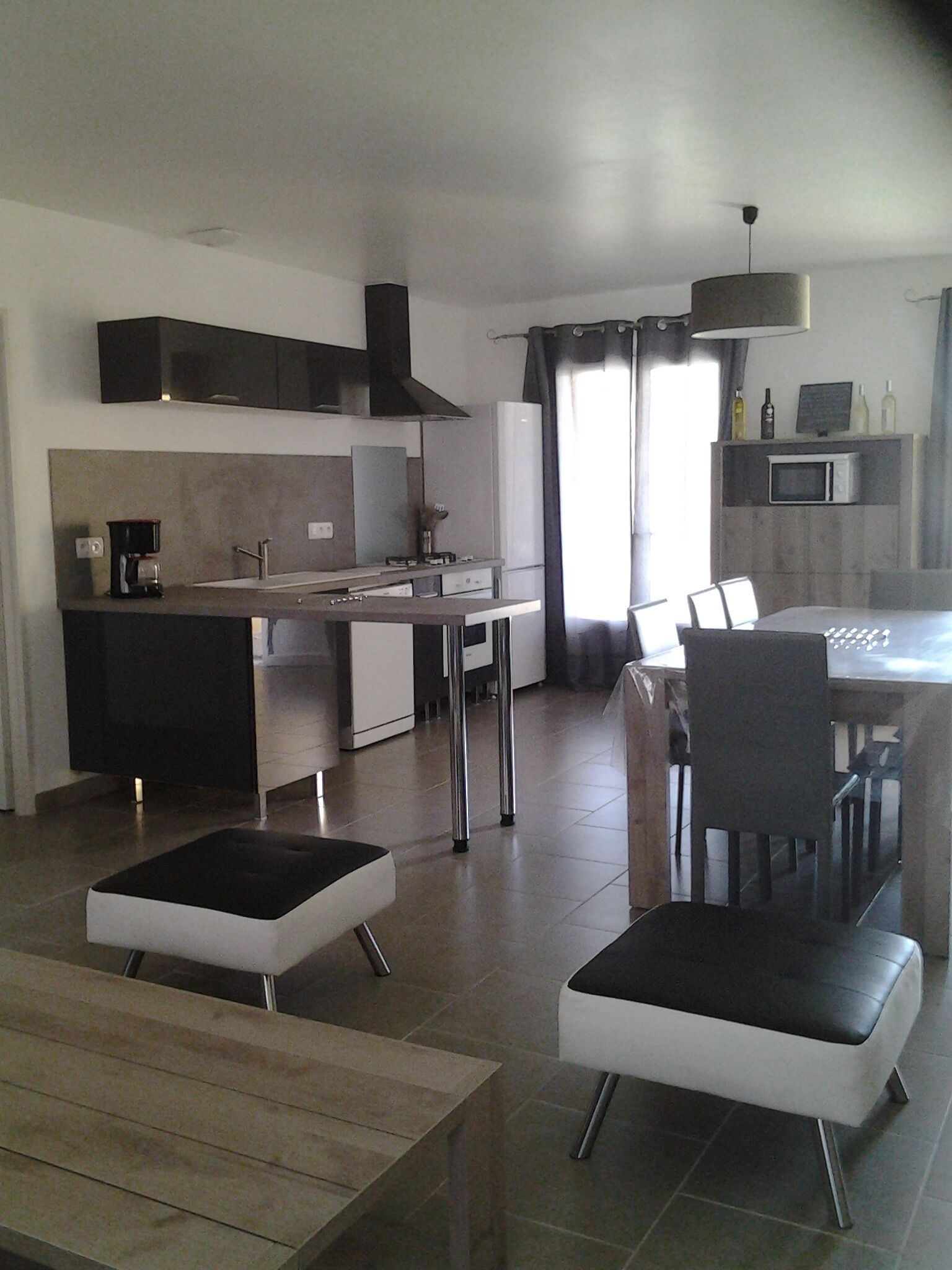 Independent villa, air conditioning, 8 people, private pool