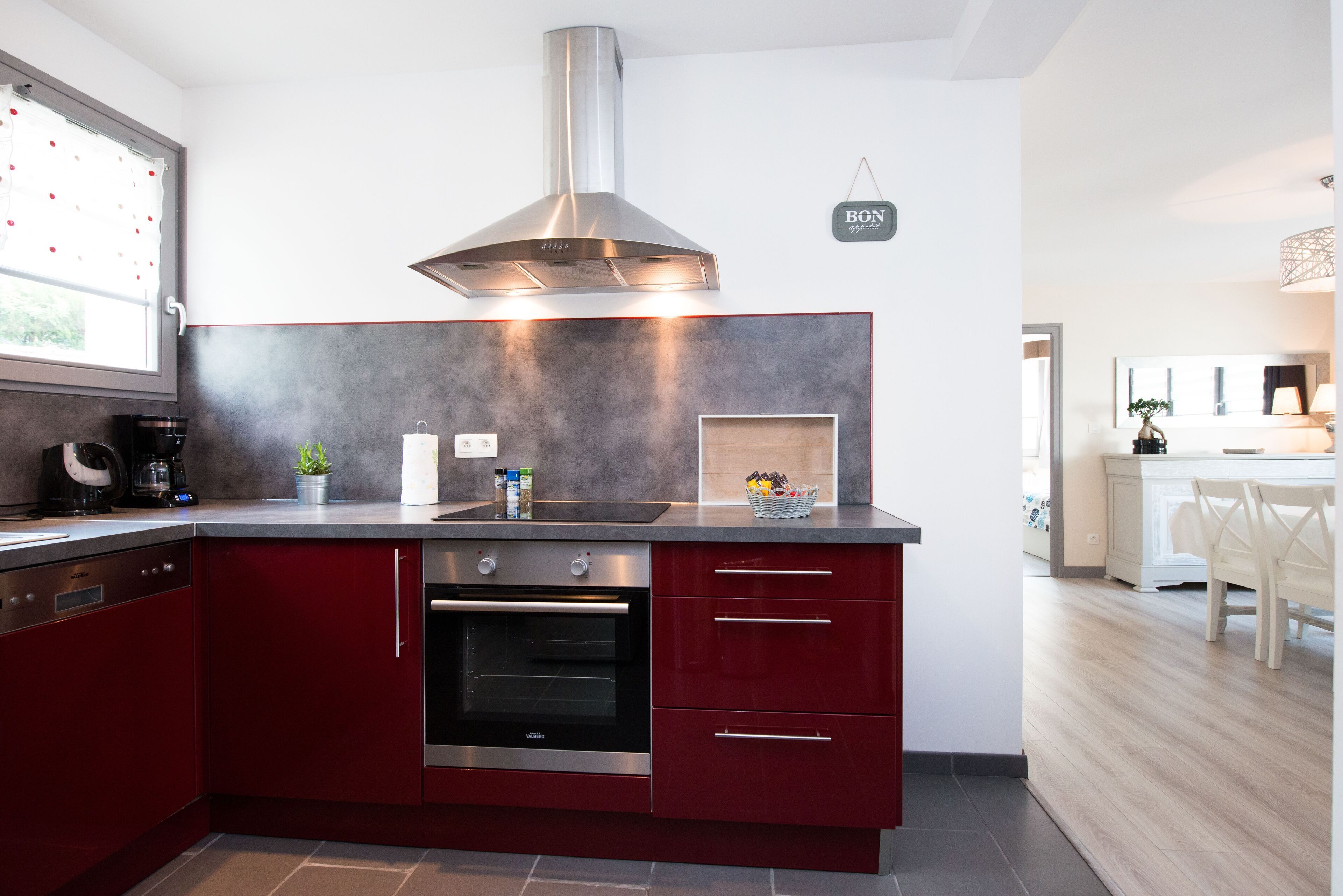 Labeled gite at the foot of the castle