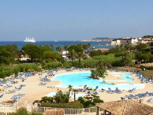 Aktion 300 € vom 15. bis 22. Juni Glofe von St TROPEZ