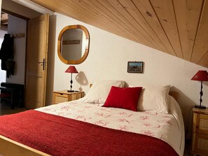 2 chambres, fer et planche Ă repasser, Wi-Fi gratuit