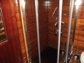 Bruser, Toiletpapir