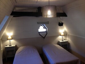 5 bedrooms, iron/ironing board, free WiFi, bed sheets - Authentic Mill Charming & Quiet (Carsac-Aillac)