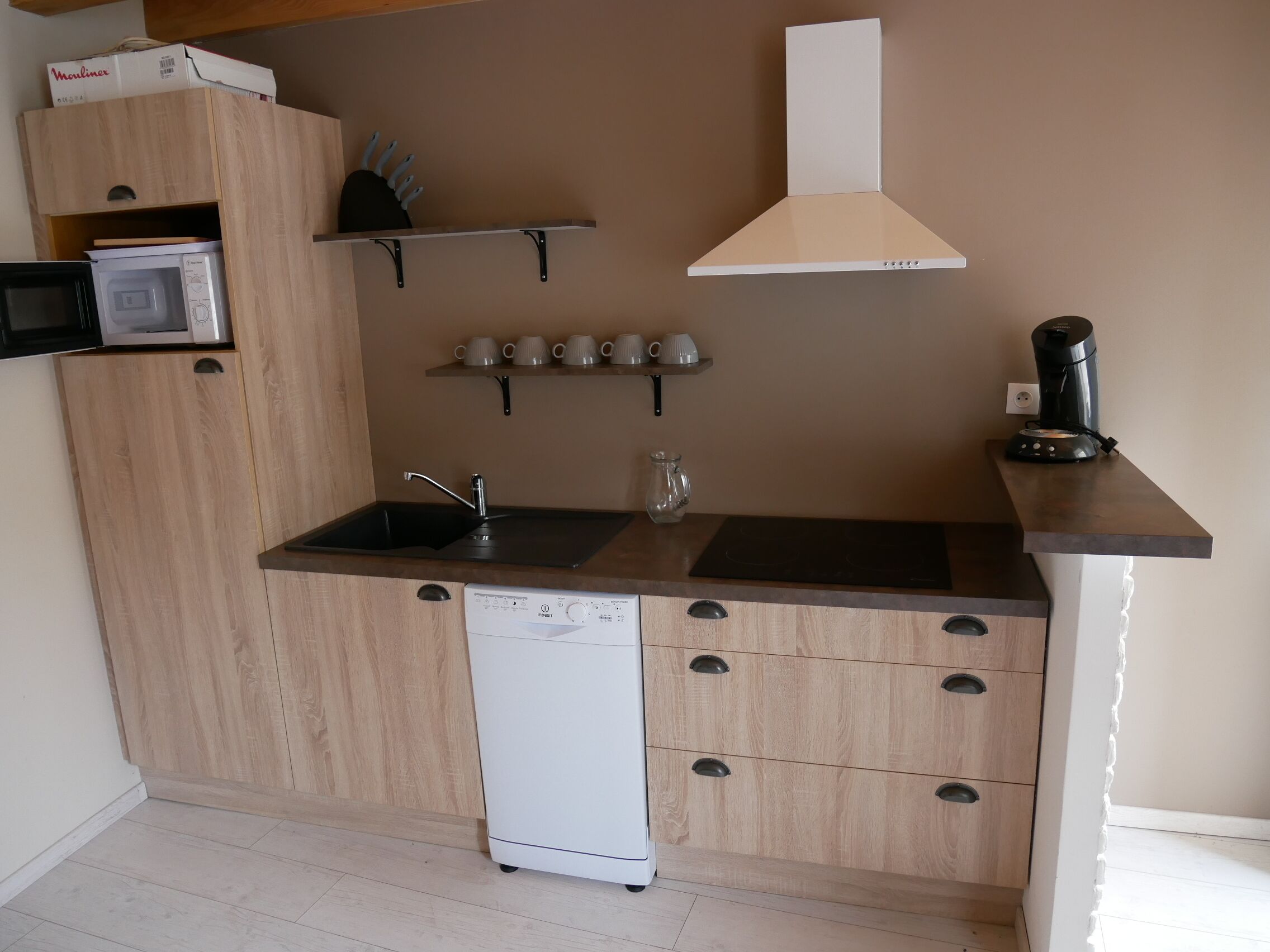 Gite in Lanas for 2 people 100m from the Ardèche river