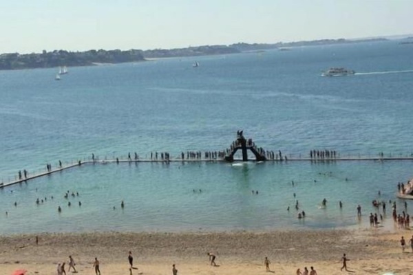La piscine de la plage