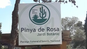 Señal de Pinya de Rosa Jardí Botànic, un parque natural de interés nacional.