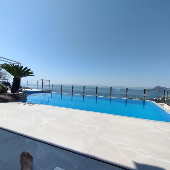 Piscine extérieure