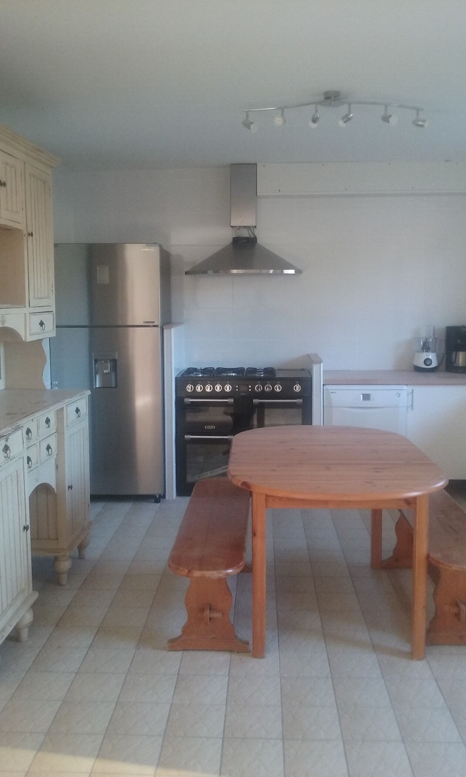 Large house 300m from the large beach of Pont-Mahé