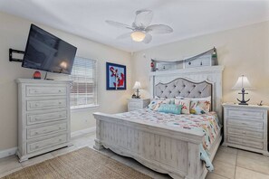 6 bedrooms, iron/ironing board, travel cot, WiFi
