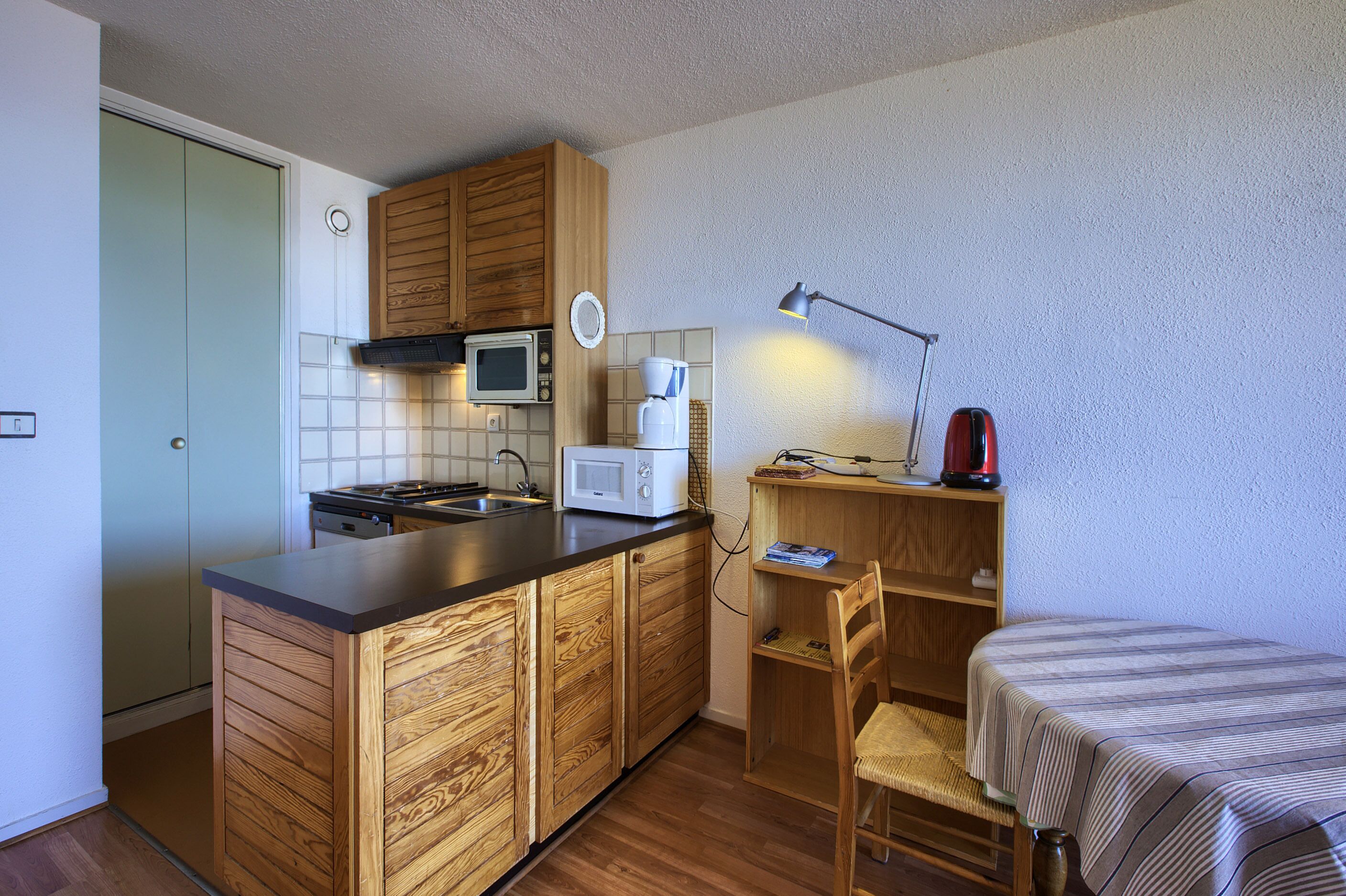 Bright Studio in Font-Romeu View of the Pyrenees SKI Spa