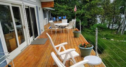 Lakefront Home on Lake Charlevoix, Spectacular Views; 100' from the water.