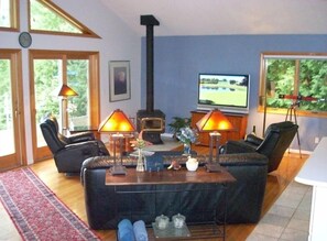 Smart TV, video games, DVD player, stereo