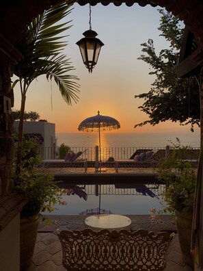 Piscine extérieure, piscine chauffée