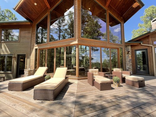 Torreon 1st green Golf Course/Creek/ Family friendly nearly 4000 sq ft