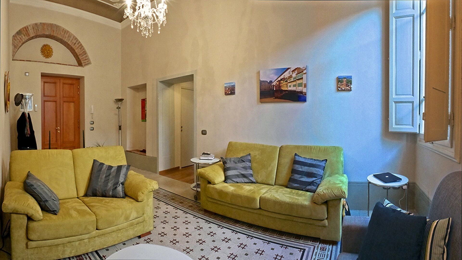Lucca Paradiso - Charming and Roomy with Traditional Tuscan Details