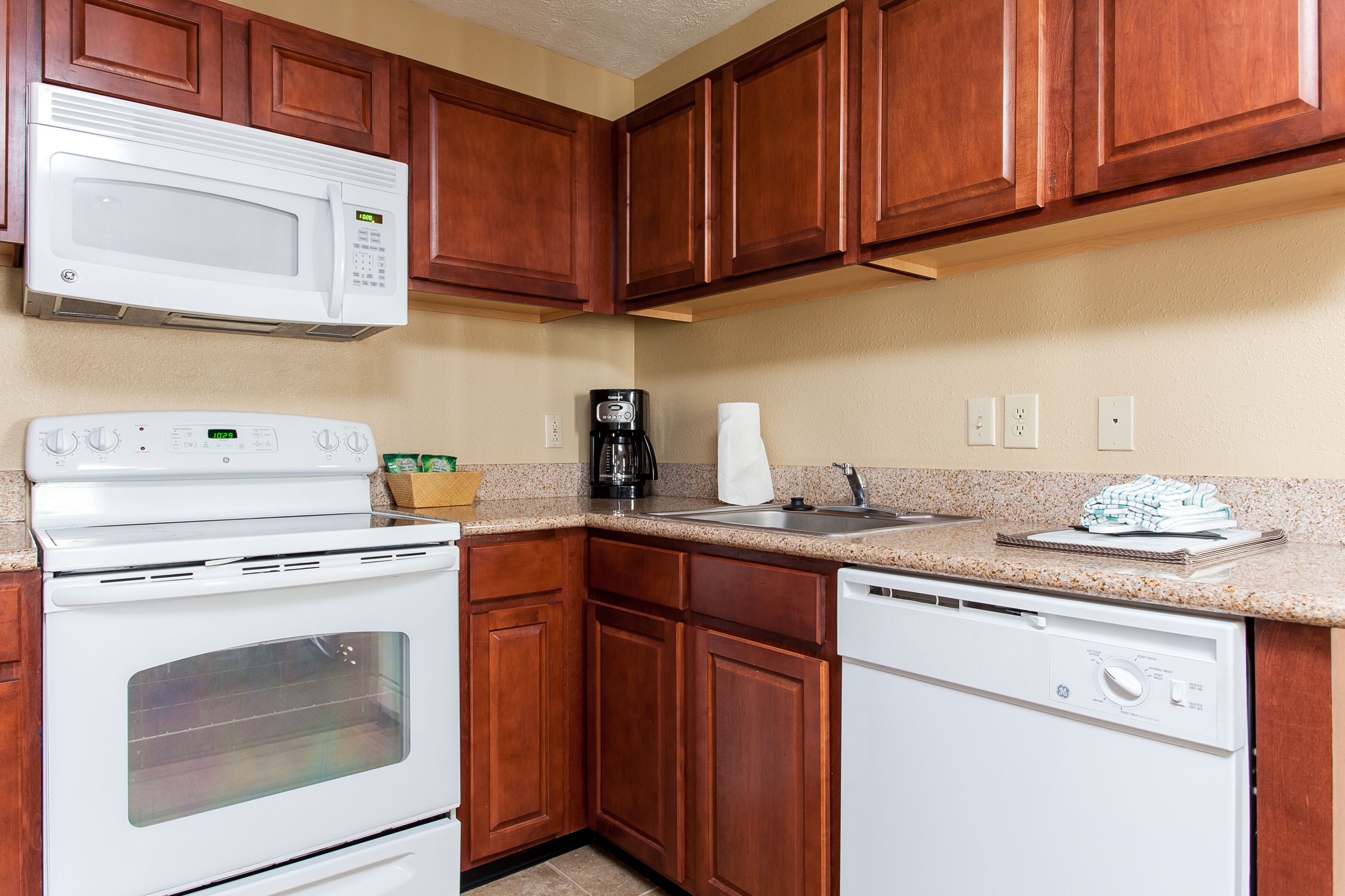 Williamsburg 2 Bed 2 Bath condo - near Colonial Williamsburg