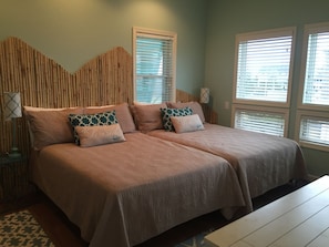 6 habitaciones, tabla de planchar con plancha y wifi gratis