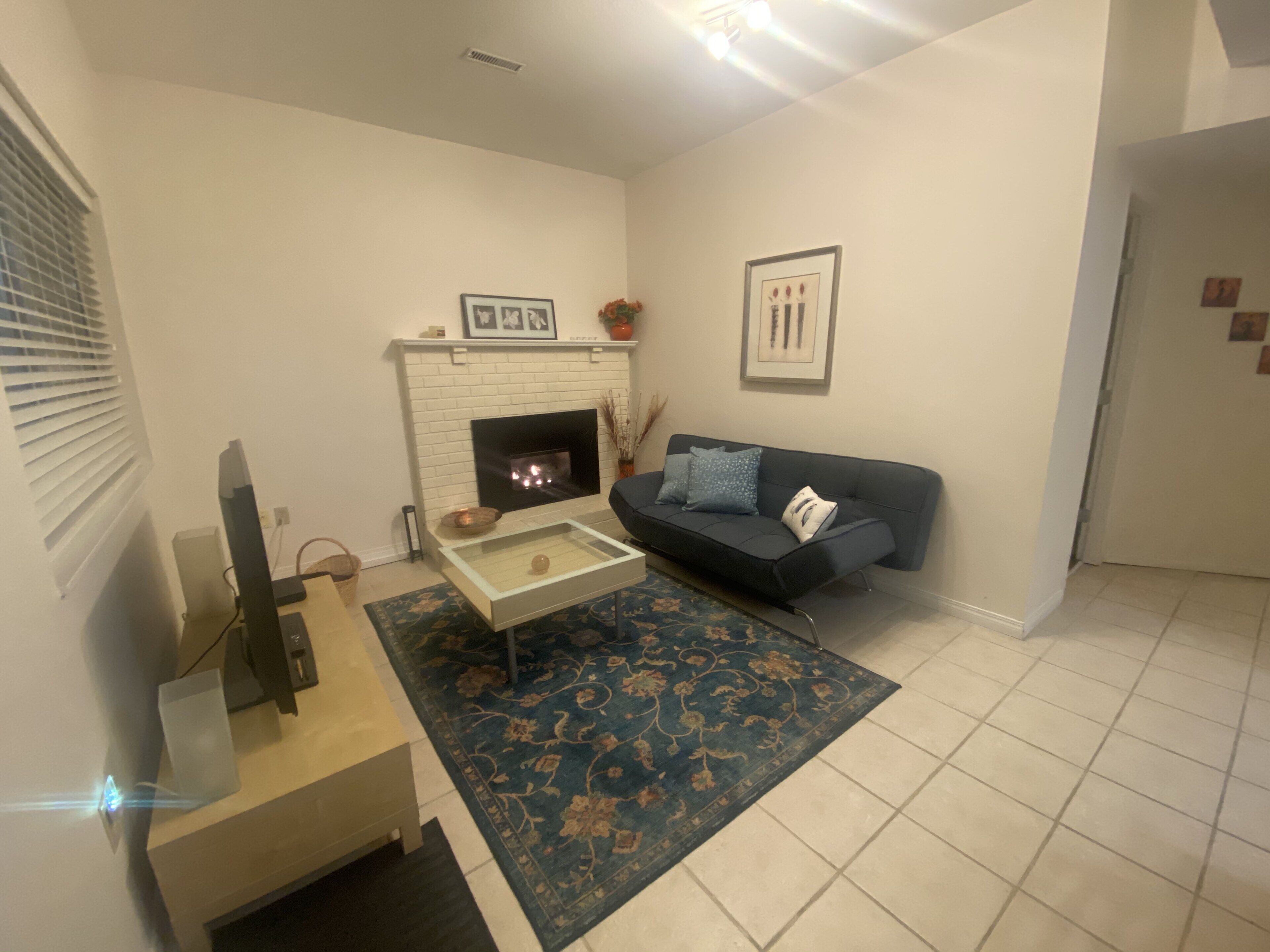 A cozy , nice and characteristic place in the Heart of Tempe