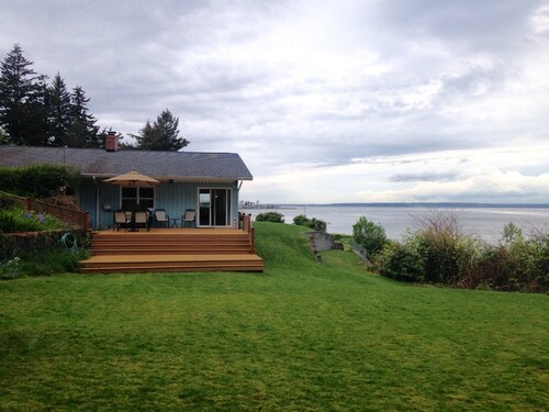 Family Home with Private Beach and Stunning Mountain Views