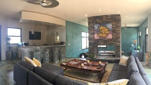 Lobby sitting area - Villa Rocas (El Pescadero)