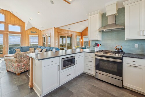 Oceanfront Home w/ Pool, Hot Tub, Game Room, Theater, and Outdoor Kitchen/Bar