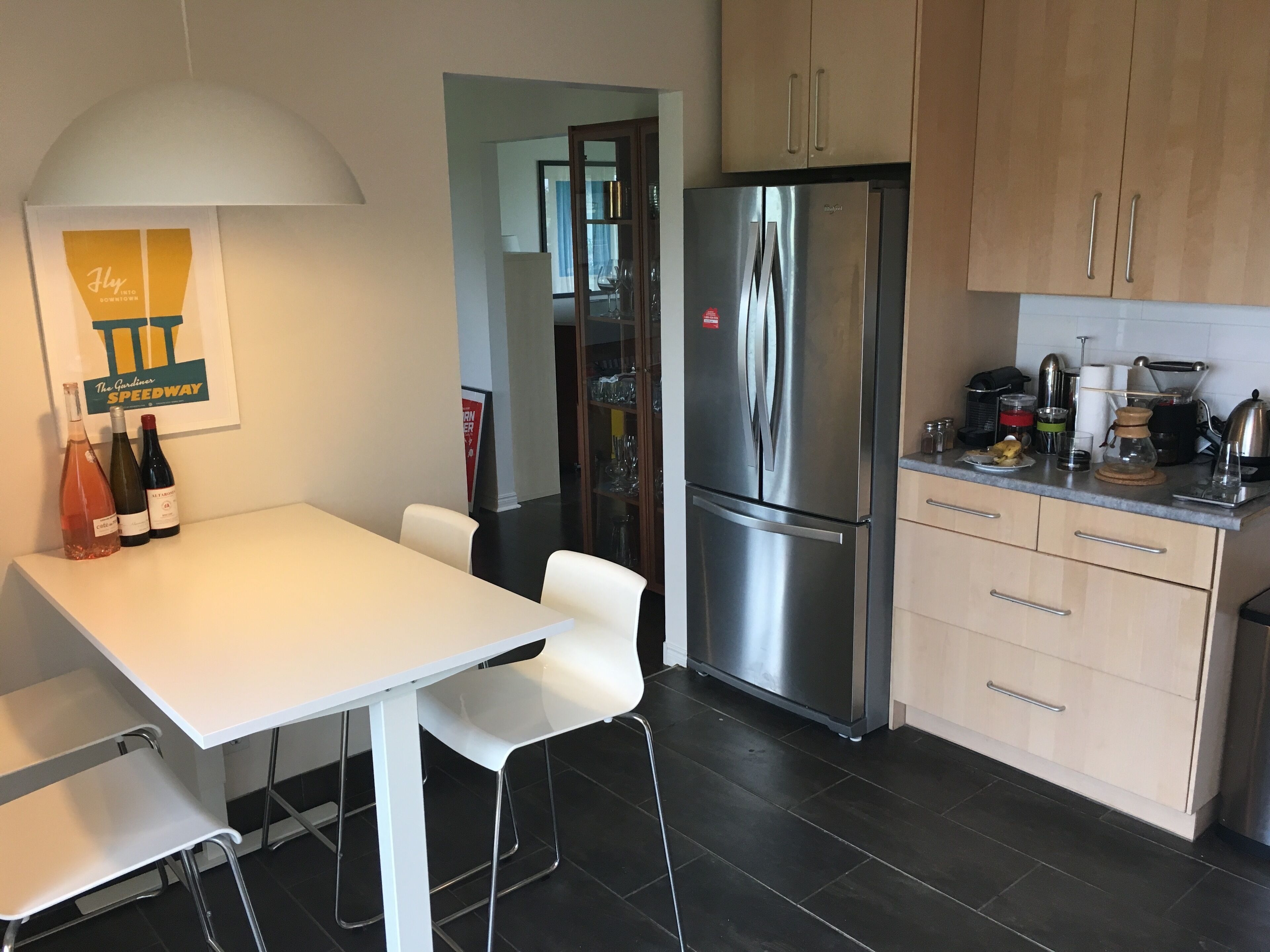 Spacious Vacation Home minutes from Wellington, walking distance to wineries.