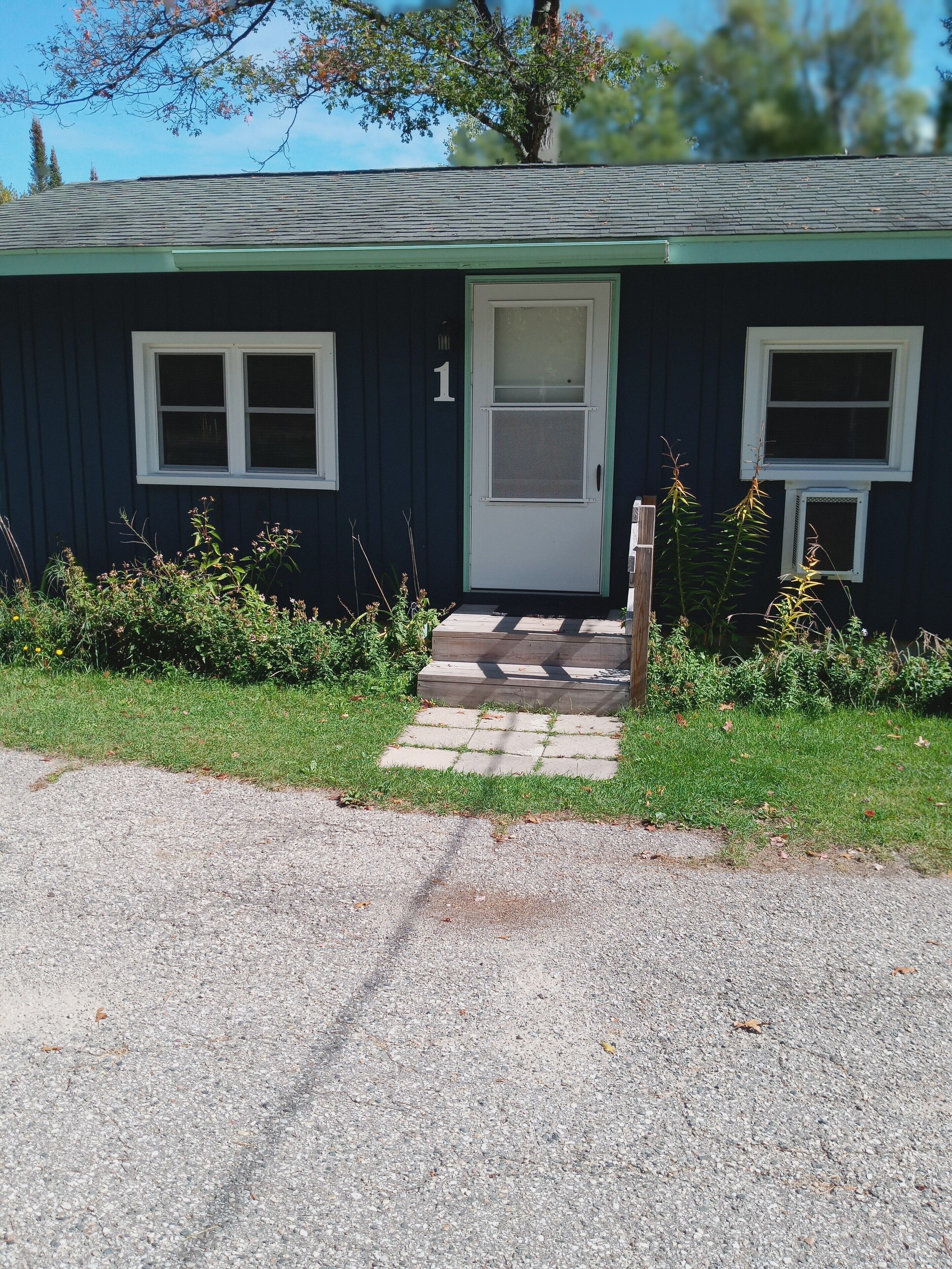 Cabin #1 - Mill Pond CT