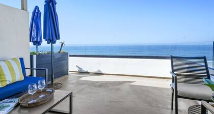 Luxury Beachfront Villa - Villa F