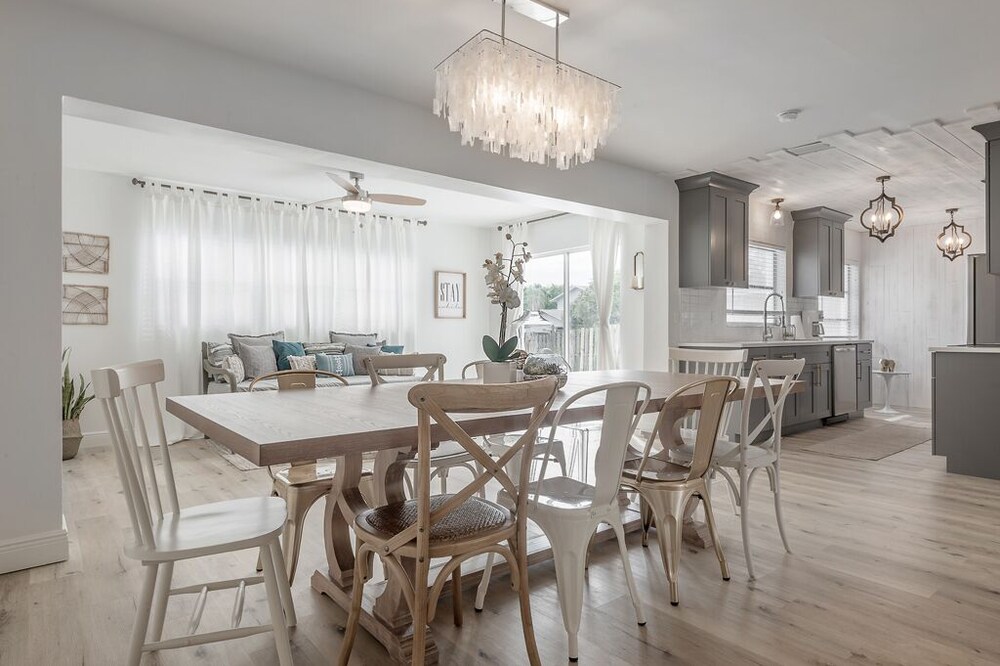Renovated Largo Heated Pool Home!