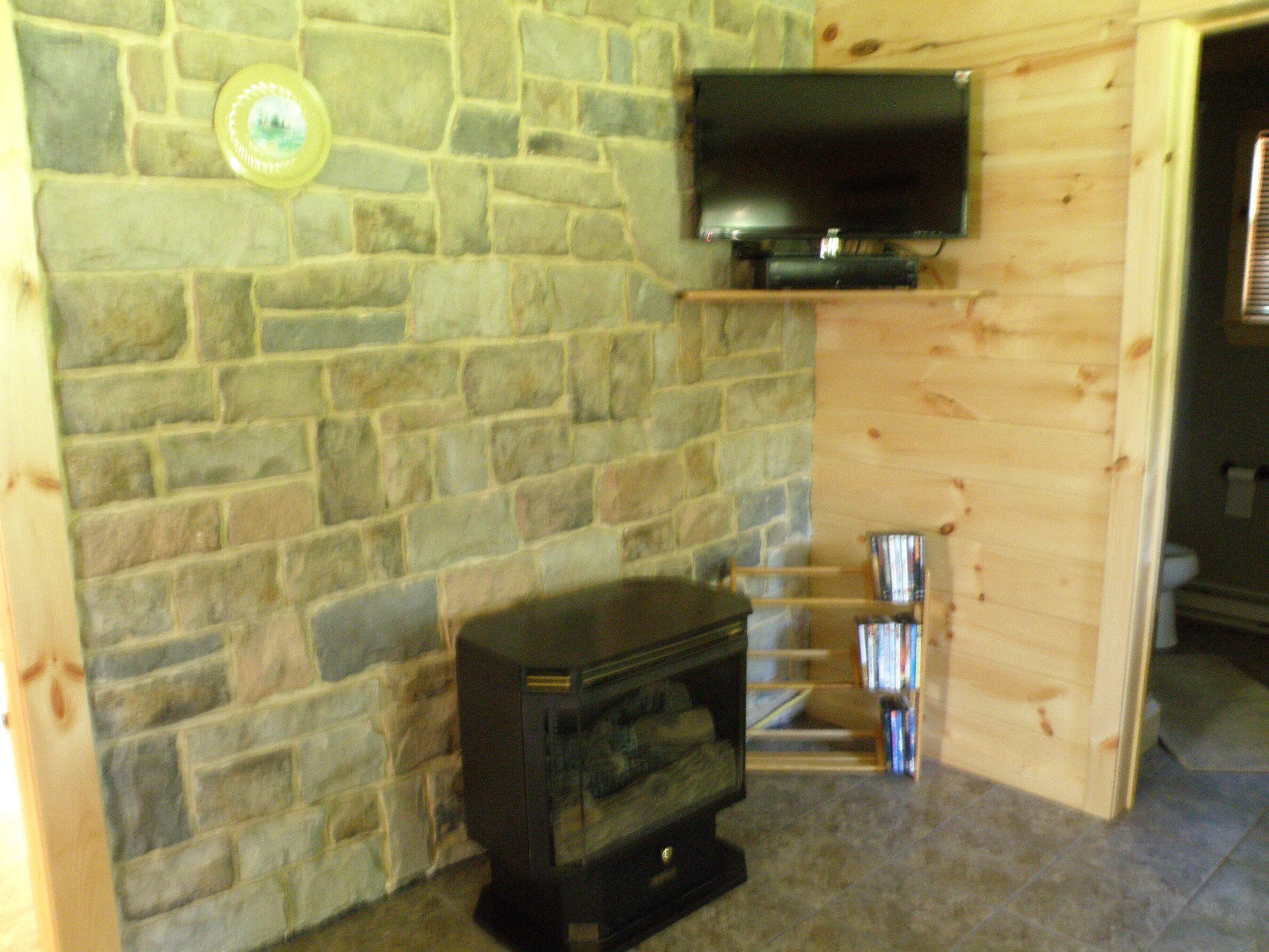 Chill'axin On The Shenandoah River Cabin Rental