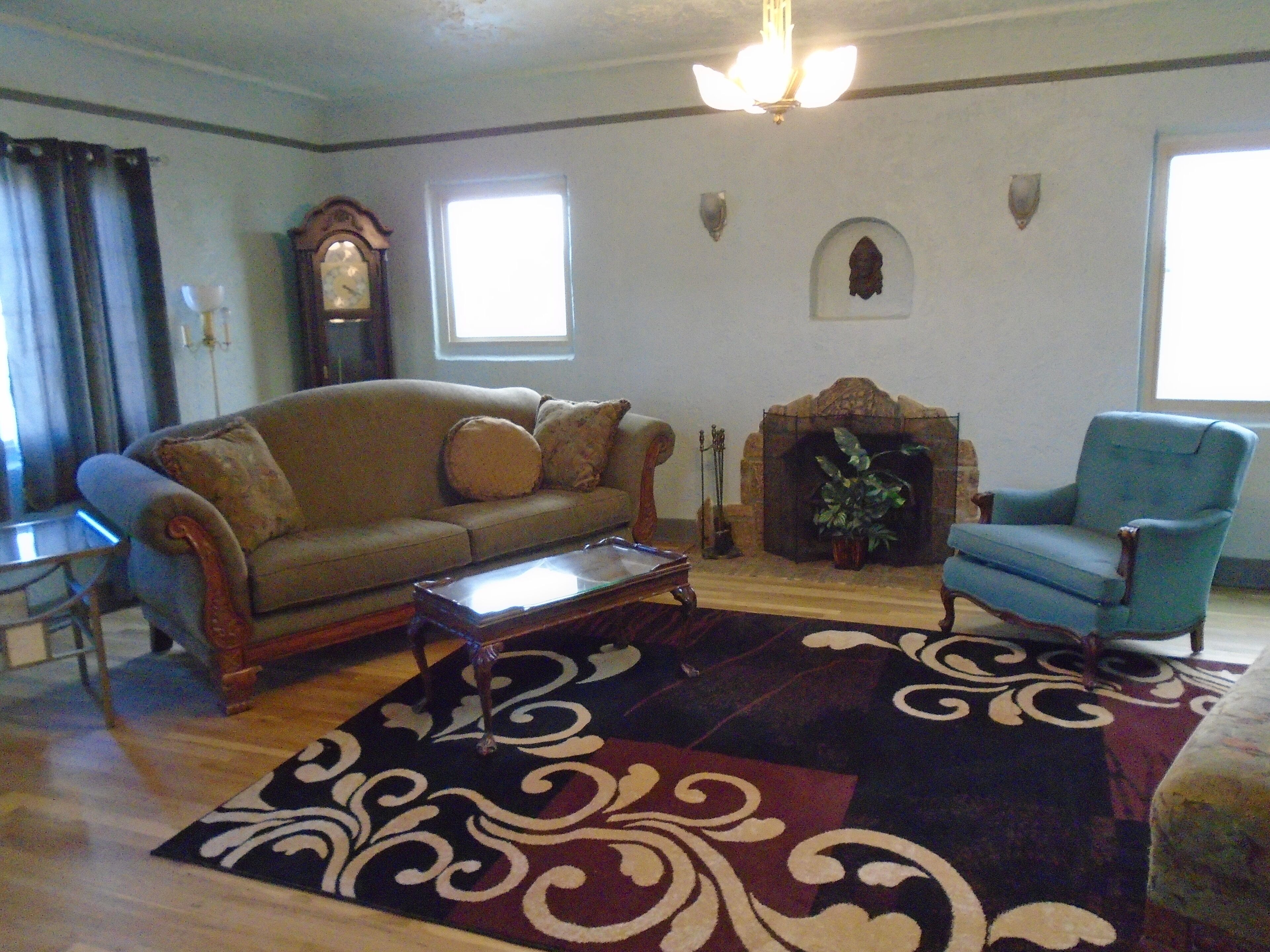 Connie's House - Route 66 Nob Hill