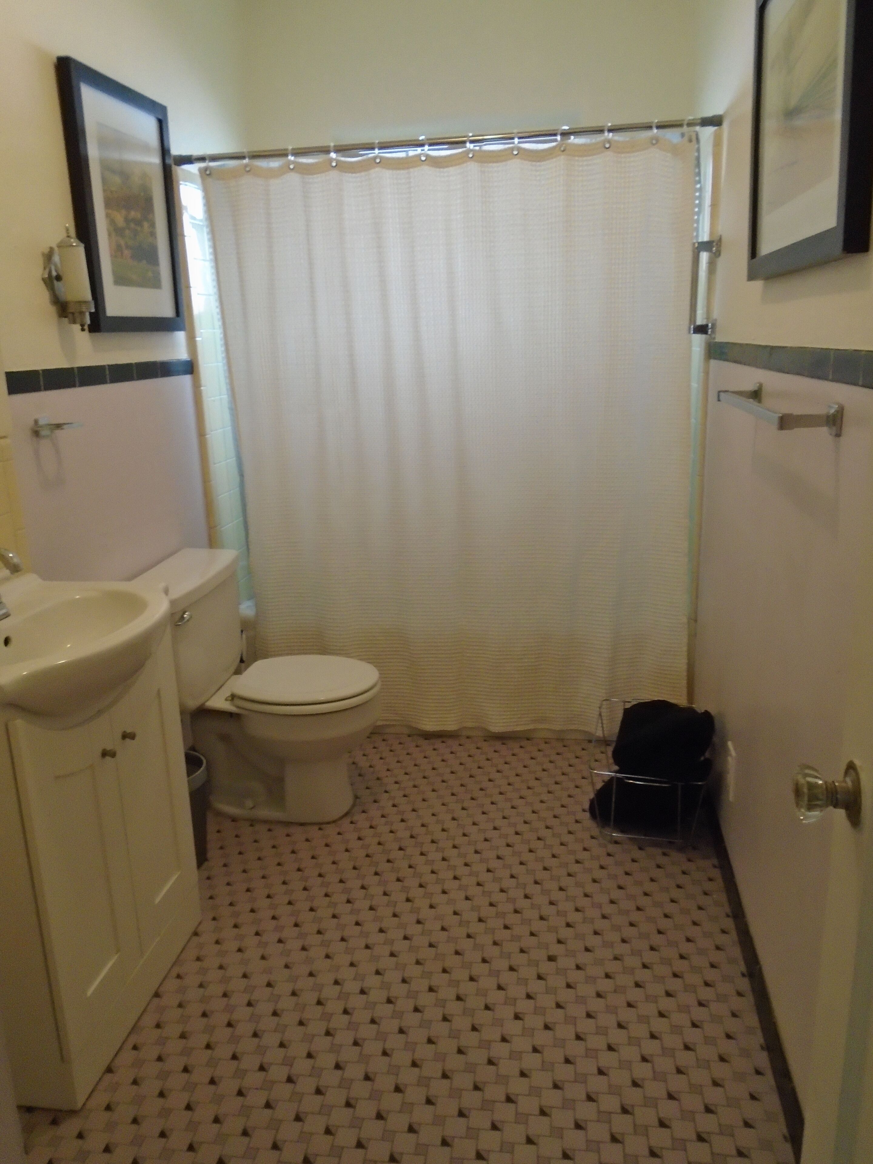 Connie's House - Route 66 Nob Hill