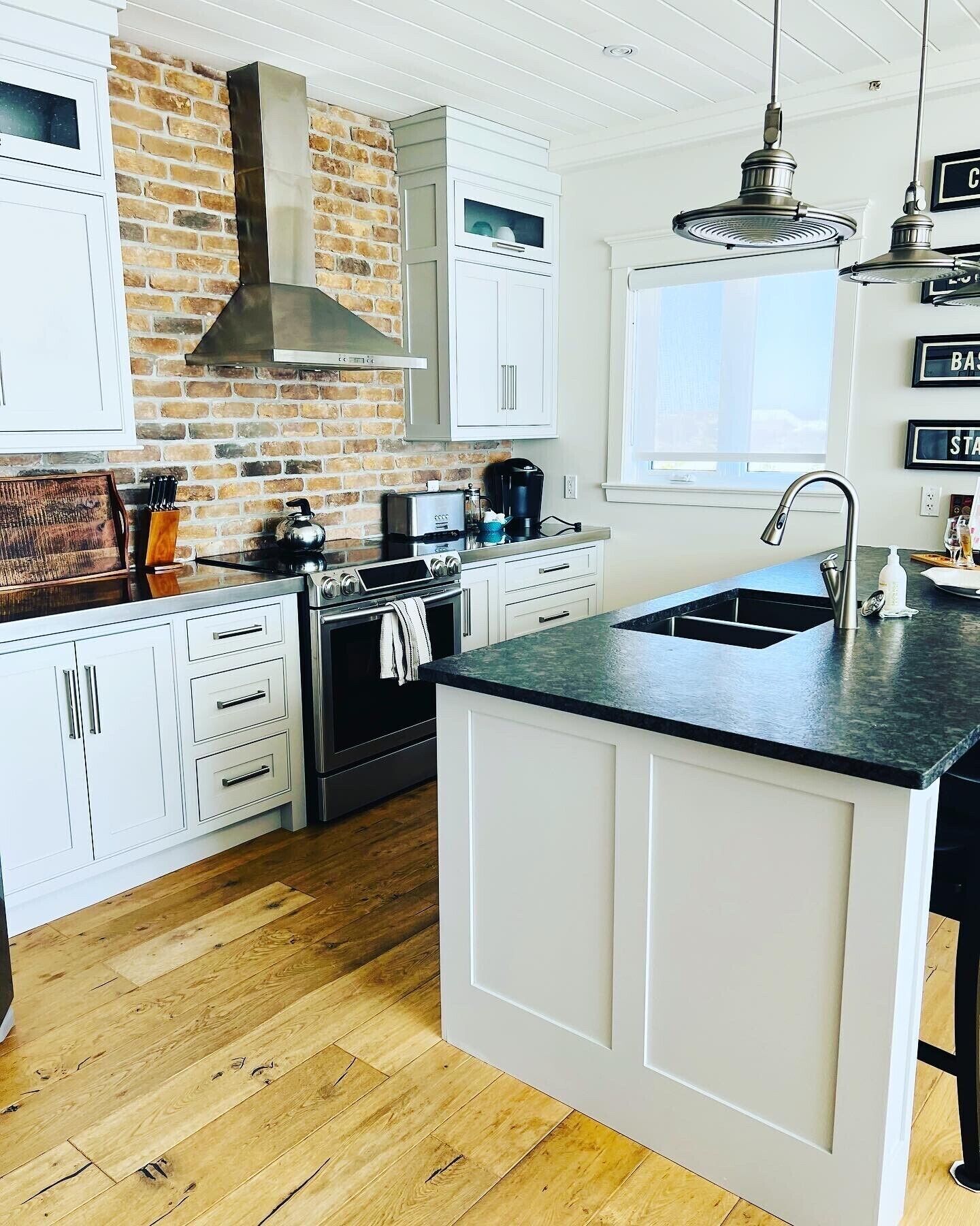 Waterfront 2 bedroom condo 